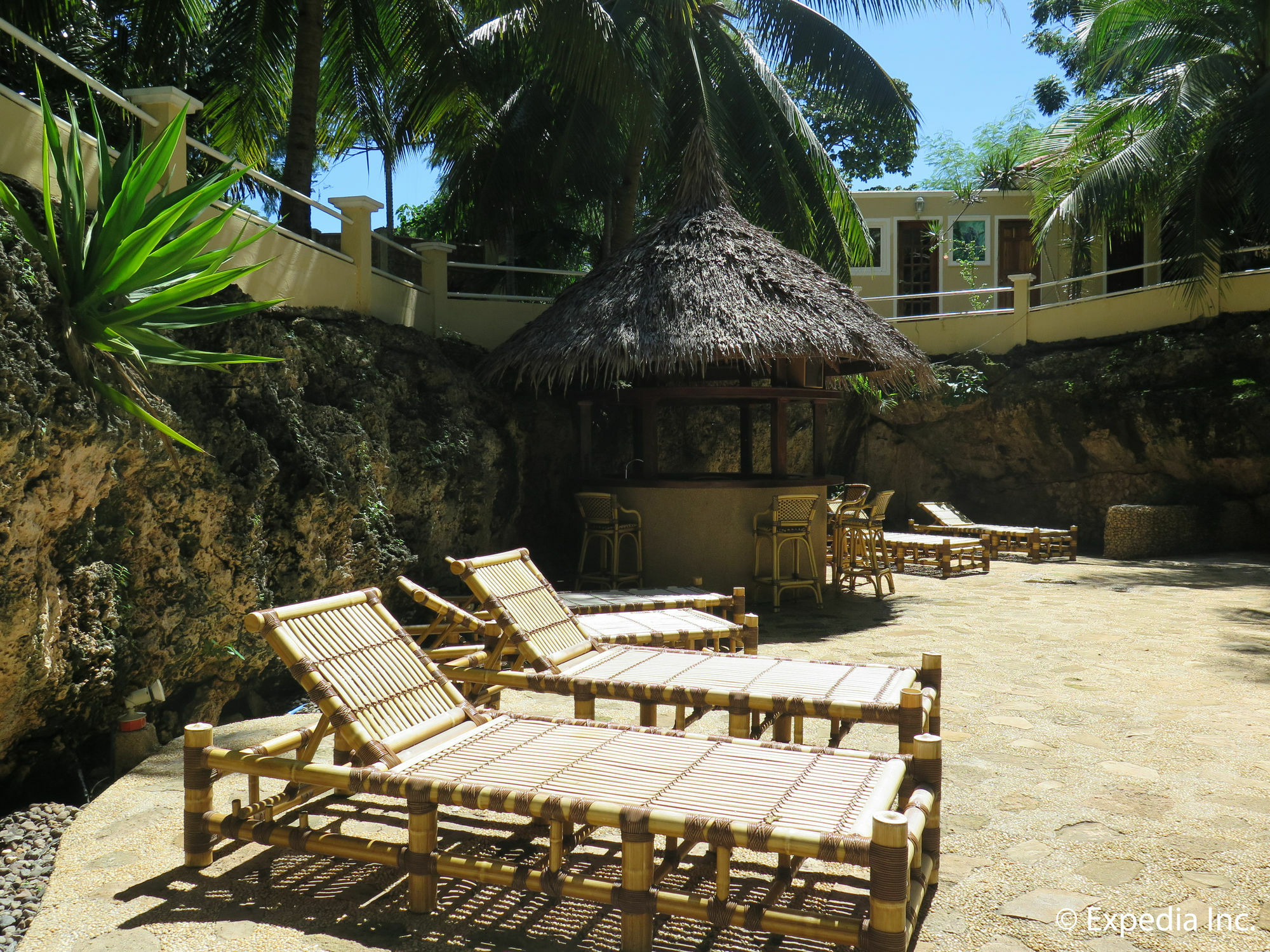 Sun Apartelle Panglao Exterior photo