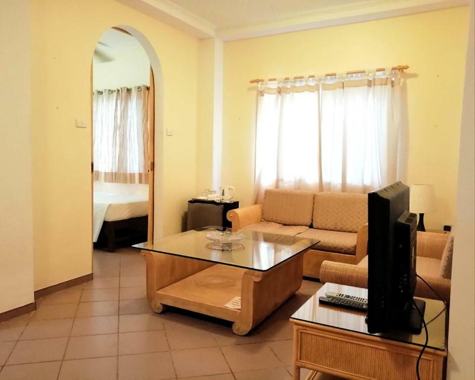 Sun Apartelle Panglao Exterior photo